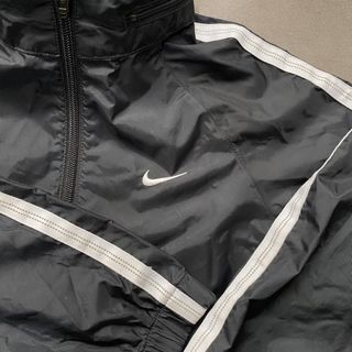 (Category: ) located in . Submitted by closet_by_grace (Listing ID 1445747210, Image 1). Description: .
