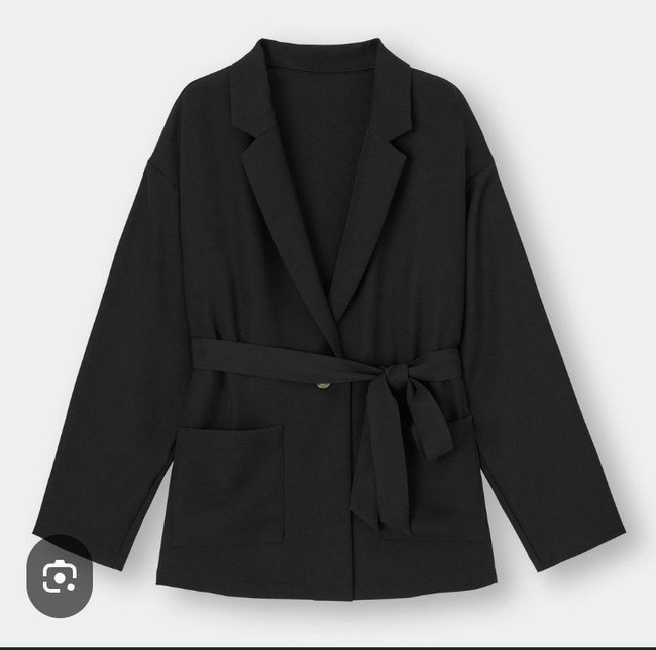 Women's Coat/Jacket with belt (Category: Coats, Jackets and Outerwear) located in Valenzuela. Submitted by franpansai (Listing ID 1445754692, Image 2). Description: for Women, black blazer with belt included..
