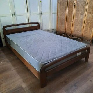 (Category: ) located in . Submitted by ivan_furnitures421 (Listing ID 1445629291, Image 1). Description: .