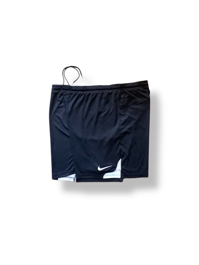 Y2K Nike Fit Mesh Lightweight Shorts (Category: Shorts) located in Tabaco. Submitted by thriftyarchives (Listing ID 1445647548, Image 2). Description: 2000's released silver tag Vgood Condition Color rate: 9.8/10 Waist free with adjustable drawstrings Length: 18in. Hem: 13in. Great for your everyday wear .