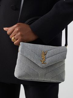 (Category: ) located in . Submitted by fashfix (Listing ID 1445673470, Image 1). Description: .