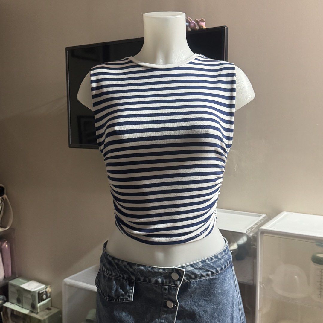 ZARA Stripes Ruched Tank Top (Category: Others Tops) located in Santa Rosa. Submitted by arkaivess (Listing ID 1445785408, Image 1). Description: Never been worn Stocked only 🥹 Have this in plain white also Size Small.