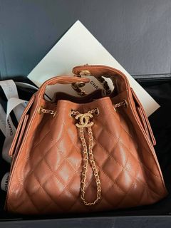 (Category: ) located in . Submitted by bags.shoes.etc (Listing ID 1445842759, Image 1). Description: .