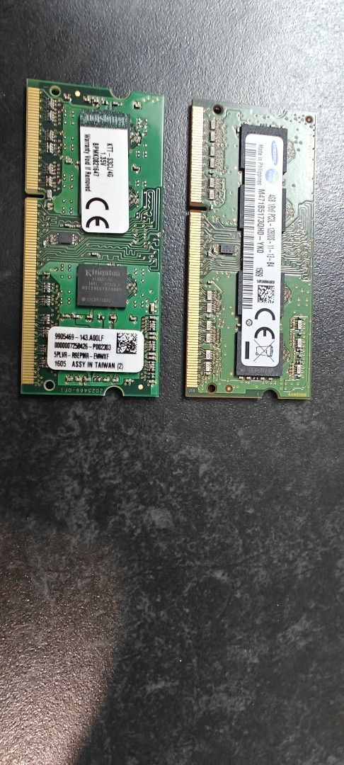 2x Samsung DDR4 Laptop RAM Modules