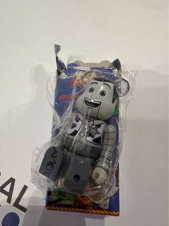 （分類：）位於 。 由 lauchak 提交（商品編號 1445838123，圖片 1）。簡介： 。