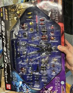 全新BANDAI 幪面超人555 FAIZ KAIXA編HG 扭蛋全8種, 玩具收藏品, 手辦