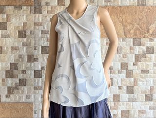 WOMENS TOPS / DRESS Collection item 1