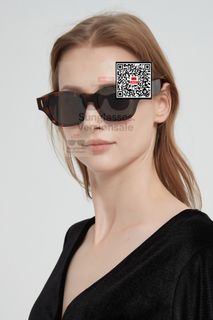 (Category: ) located in . Submitted by sunglasses.versionsale (Listing ID 1445905585, Image 1). Description: .