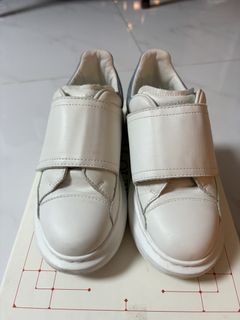 （分類：）位於 。 由 ivan2129 提交（商品編號 1445965047，圖片 1）。簡介： 。