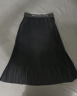 (Category: ) located in . Submitted by shop.anika (Listing ID 1445918018, Image 1). Description: .