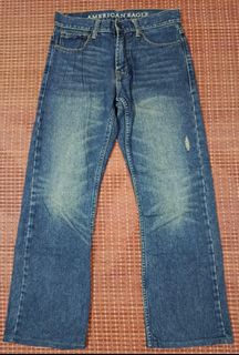 (Category: ) located in . Submitted by aydenthriftwear (Listing ID 1445871736, Image 1). Description: .