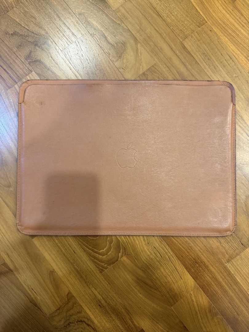 Apple Leather MacBook Sleeve492240110859079680
