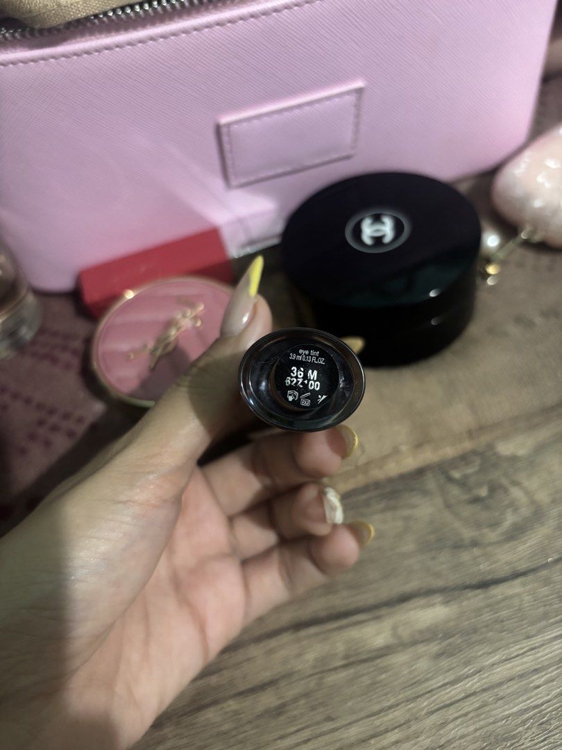 Armani Liquid eyetint (Category: Makeup) located in Manila. Submitted by heychxncx (Listing ID 1445899231, Image 2). Description: Armani liquid eyetint in 36M 1k only, used twice for event Bought from Armani SM Megamall.