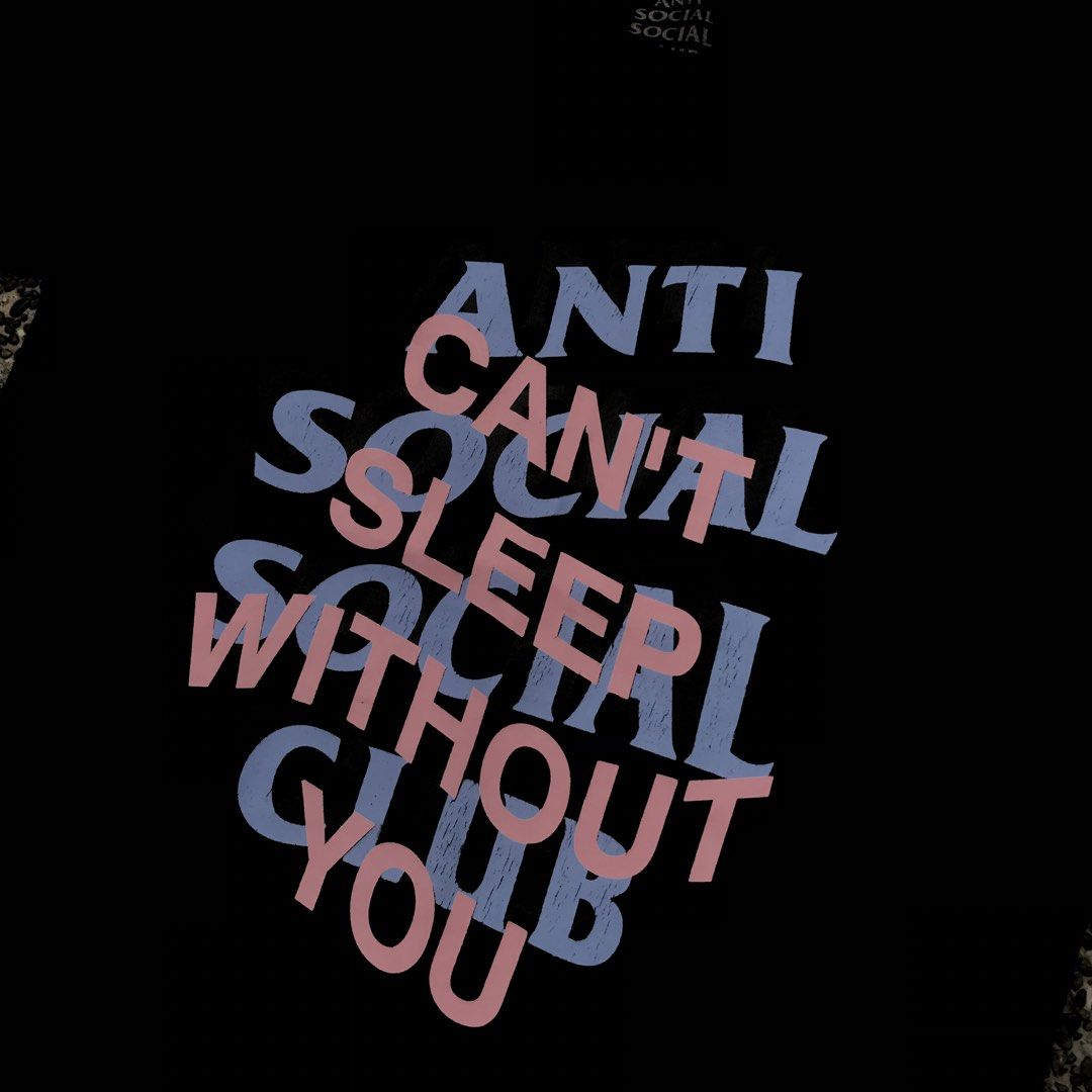 ASSC CAN'T SLEEP WITHOUT YOU ♻️ (Category: Activewear) located in Batangas. Submitted by vns_stuff (Listing ID 1445926654, Image 3). Description: ASSC CAN’T SLEEP WITHOUT YOU ♻️ - size on tag : L - width : 19.5 - length : 27 - colorate : 9.6 - issue : minimal hairline - condition : excellent .
