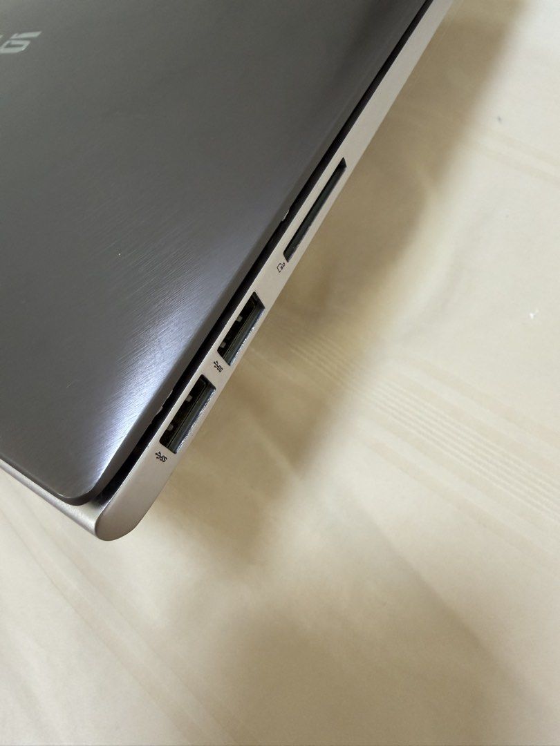 ASUS Laptop UX303L491985778225326085