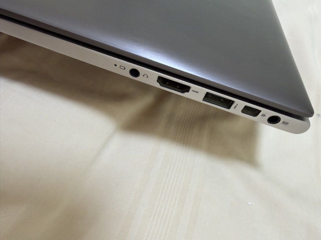 ASUS Laptop UX303L491985778225326086