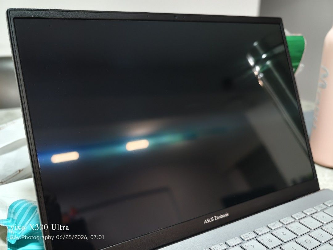 ASUS Zenbook 14 OLED491618998273986562