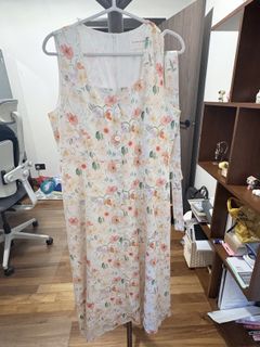 (Category: ) located in . Submitted by yxgaragesale (Listing ID 1445955225, Image 1). Description: .