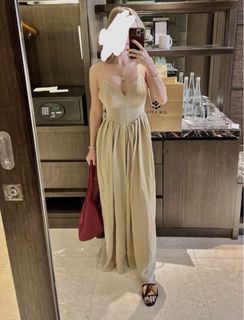 (Category: ) located in . Submitted by gettybyrina (Listing ID 1445833863, Image 1). Description: .