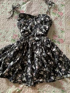 (Category: ) located in . Submitted by lorrainee_raineee (Listing ID 1445953495, Image 1). Description: .