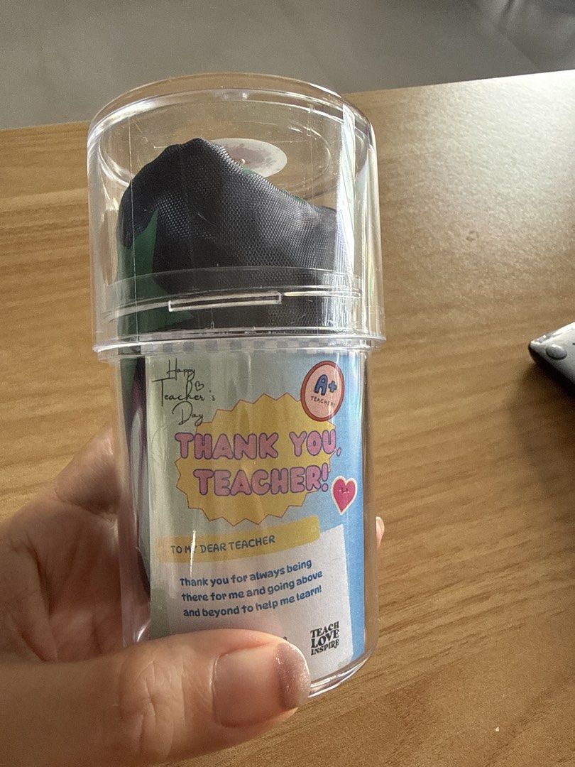 Brand new Clear plastic containers491701260738908160