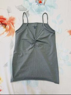 (Category: ) located in . Submitted by fridayclosetph (Listing ID 1445852495, Image 1). Description: .