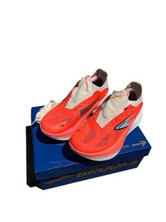 (Category: ) located in . Submitted by dailytrainers (Listing ID 1443371851, Image 1). Description: .
