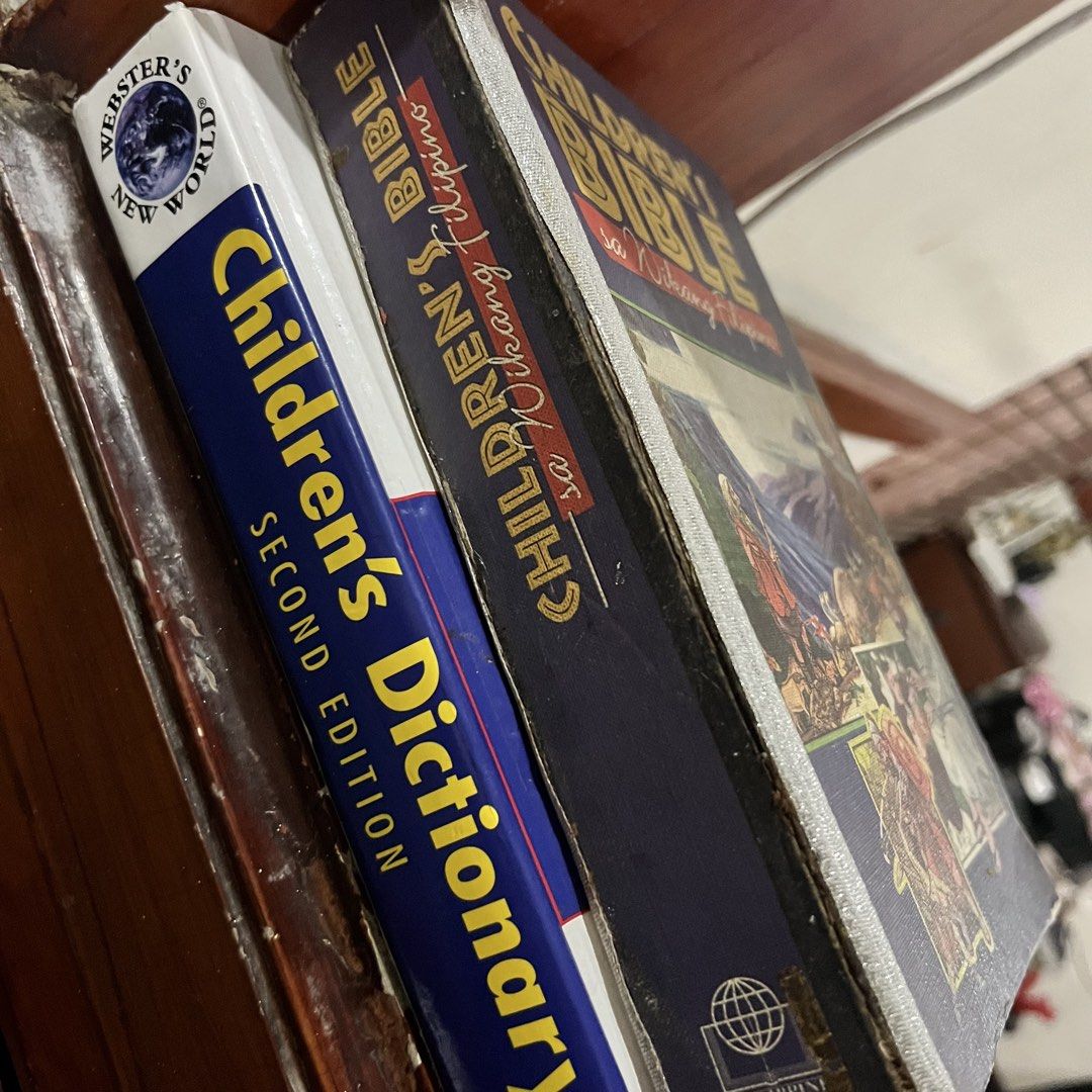 BUNDLE Children’s dictionary&Children’s Bible(tagalog) (Category: Children's Books) located in Manila. Submitted by loveditonce.0711 (Listing ID 1445926070, Image 2). Description: Decluttering loc Marikina.