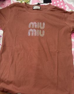 (Category: ) located in . Submitted by janeurys_closet (Listing ID 1445836164, Image 1). Description: .