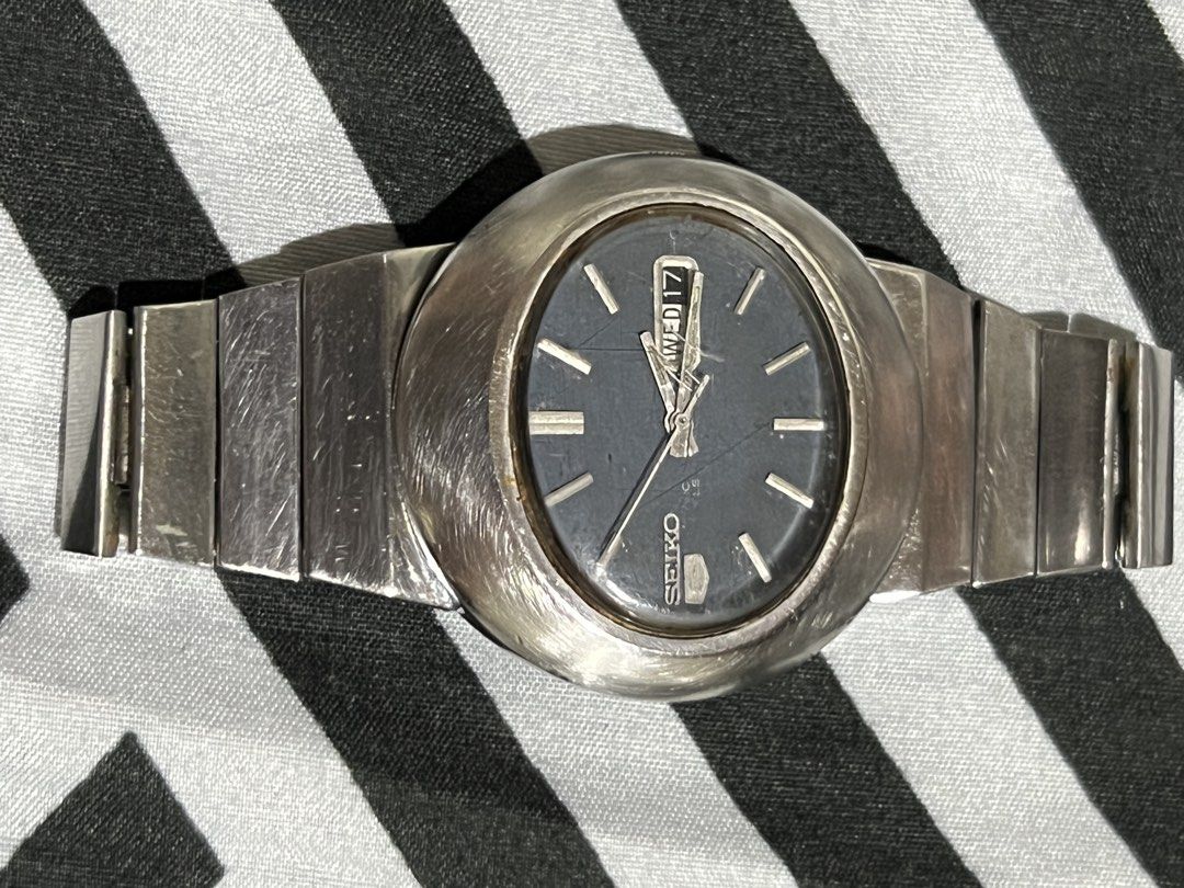 Casio Vintage (Category: Men's Watches) located in Las Pinas. Submitted by peterjackstone (Listing ID 1445806137, Image 2). Description: .