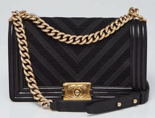 (Category: ) located in . Submitted by buysellshopshop (Listing ID 1445850458, Image 1). Description: .