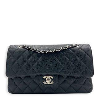 (Category: ) located in . Submitted by carousellluxury (Listing ID 1445879056, Image 1). Description: .