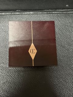 （分類：）位於 。 由 heelscollection 提交（商品編號 1445932124，圖片 1）。簡介： 。