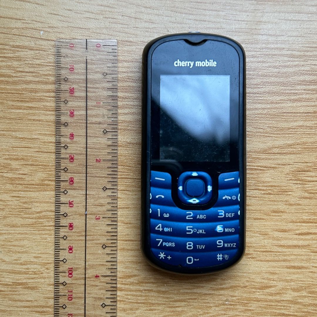 Cherry Mobile Basic Phone – Original Single SIM Keypad Mobile Phone | No Battery Included (Category: Early Generation Mobile Phones) located in Cavite. Submitted by classicusphilippines (Listing ID 1445866406, Image 3). Description: *No Battery Included Selling a Cherry Mobile Basic Phone, a simple and dependable mobile phone designed for calls and text messaging. Ideal as a backup phone, emergency phone, or for users who prefer a straightforward