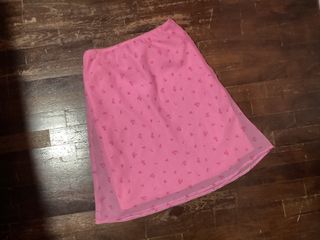 (Category: ) located in . Submitted by aristylesyou (Listing ID 1445900657, Image 1). Description: .