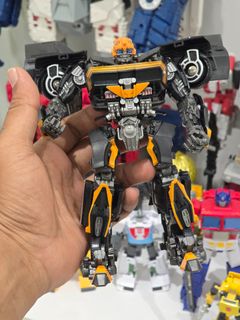 (Category: ) located in . Submitted by hilmi.2408 (Listing ID 1445807505, Image 1). Description: .