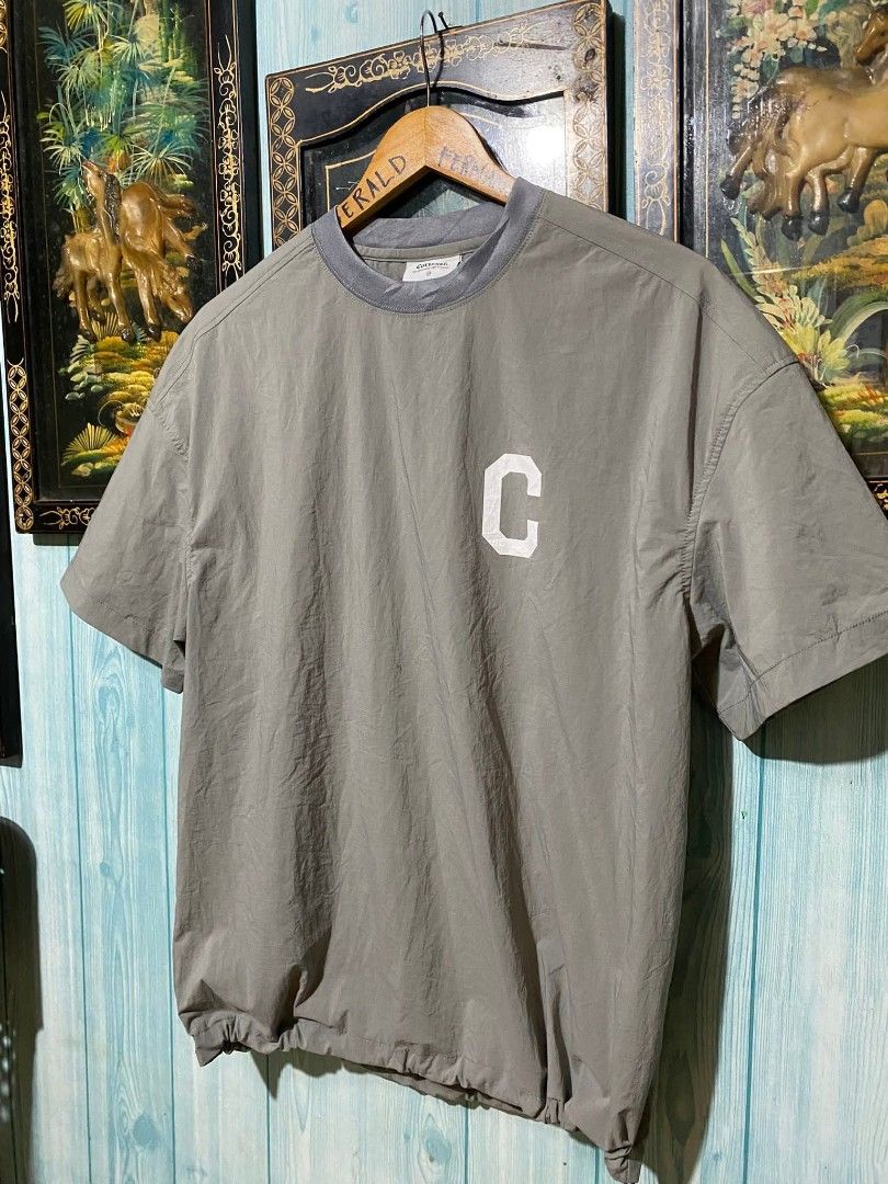 COVERNAT College tech nylon shirt (Category: Activewear) located in Kapalong. Submitted by og_archives (Listing ID 1445884198, Image 2). Description: Covernat College tech nylon t shirt Excellent condition Minimal stain/washable Size Small on tag Dimes W22 L27.