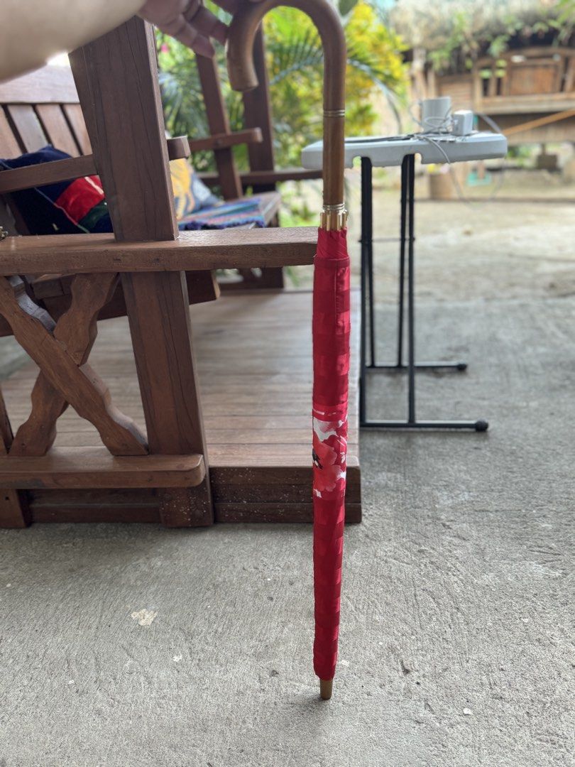 Cristian Dior Umbrella bf273 45a (Category: Umbrellas) located in Makati City. Submitted by ehloysah (Listing ID 1445914629, Image 3). Description: .