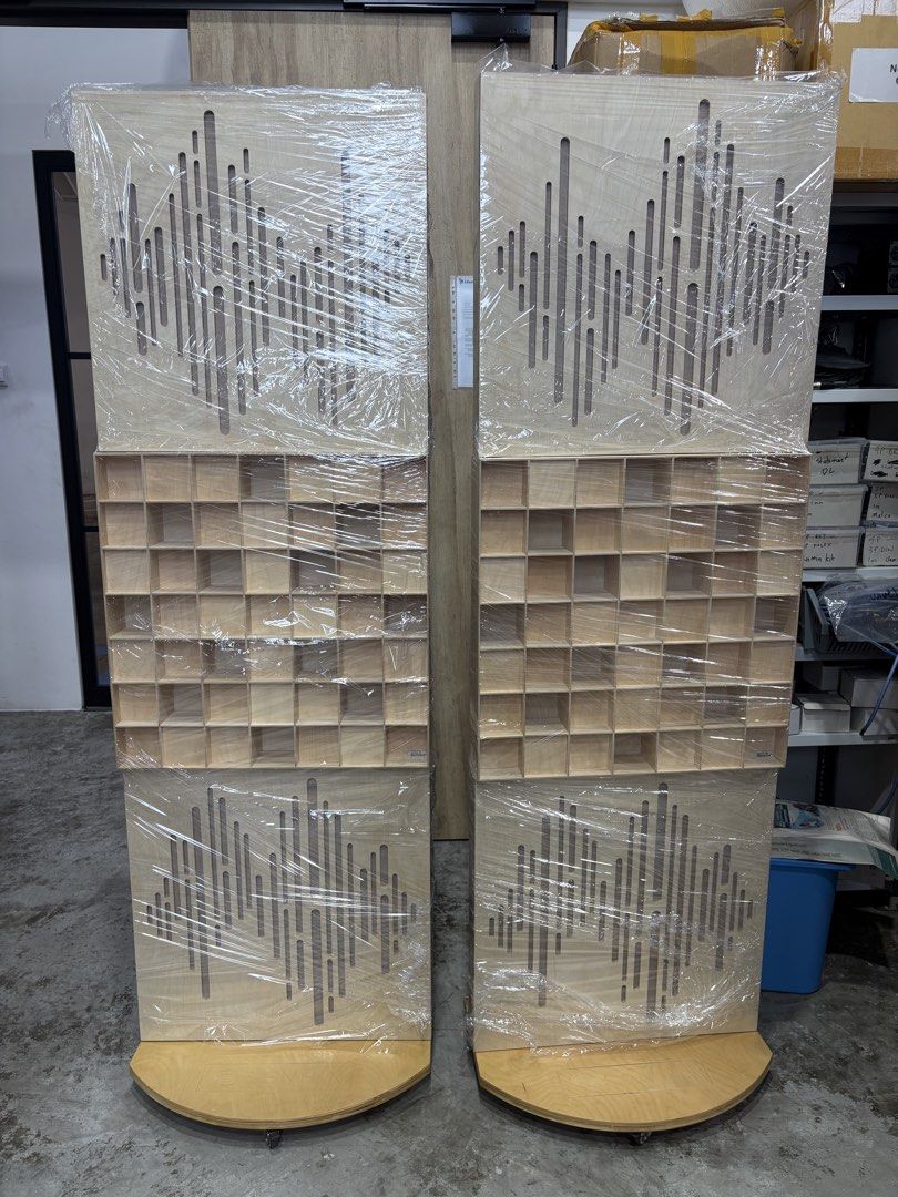 Customed made mobile audio diffuser / absorption acoustic panels496155385041397760