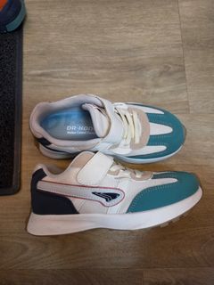（分類：）位於 。 由 lamlamkaren 提交（商品編號 1445800391，圖片 1）。簡介： 。