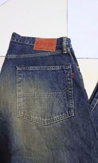(Category: ) located in . Submitted by mkr7store (Listing ID 1445402595, Image 1). Description: .