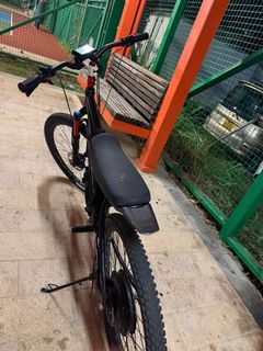 （分類：）位於 。 由 habibsulem07315 提交（商品編號 1445855189，圖片 1）。簡介： 。