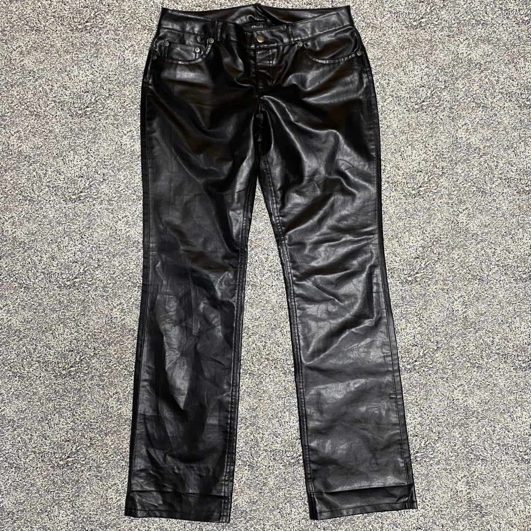 Express black leather pants (Category: Jeans) located in Quezon City. Submitted by semantaryrave (Listing ID 1445879467, Image 1). Description: Express black leather pants Size 32 Good condition Issue scratch Waist- 32 Length- 40 Leg open- 8.5 .