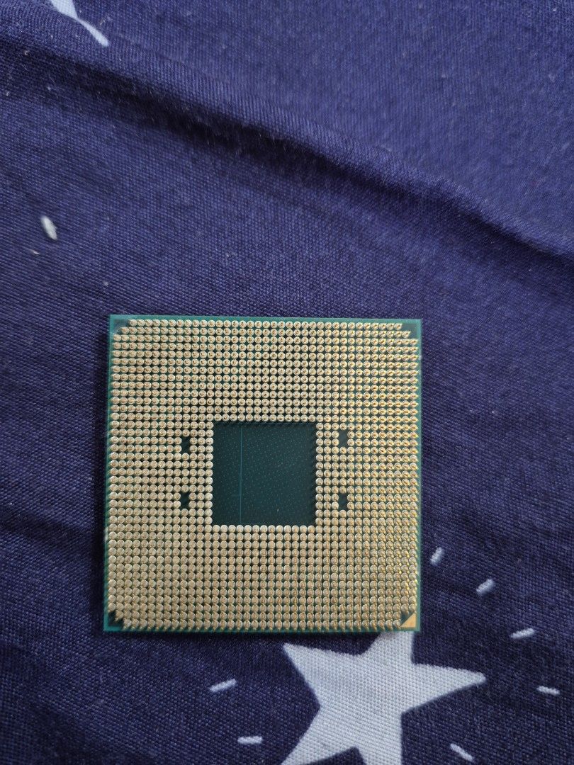 Faulty AMD Ryzen 5 5600 Processor491874156388044801