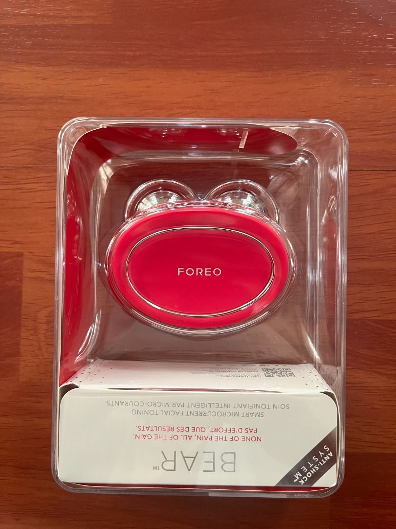 FOREO BEAR Smart Microcurrent Facial Toning Device (Category: Face Care) located in San Fernando. Submitted by kayr_ (Listing ID 1442787445, Image 1). Description: - FOREO BEAR smart microcurrent facial toning device - Lifts and tones skin for a firmer, more youthful appearance - "None of the pain, all of the gain" - effective results without discomfort - Ideal for at-home skincare routines - Includes original clear protective case -Helps to slim