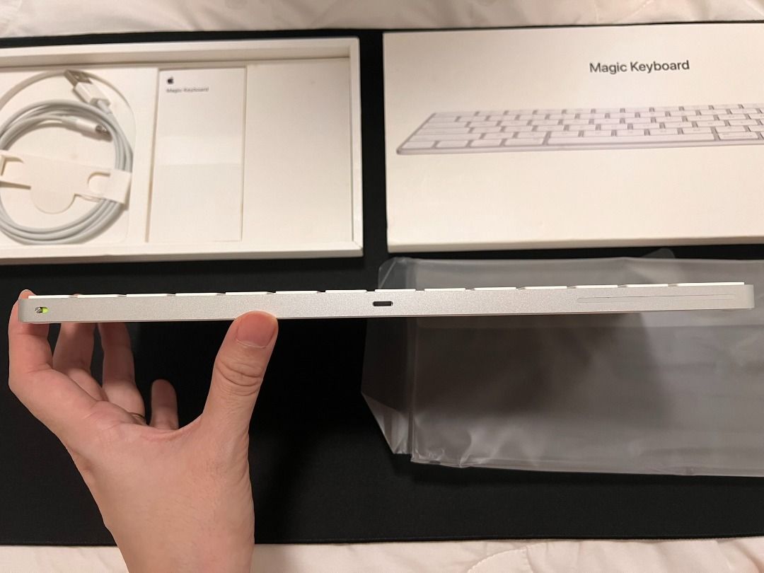 (Full Box) Apple Magic Keyboard White Wireless Bluetooth Keyboard491993467139532806