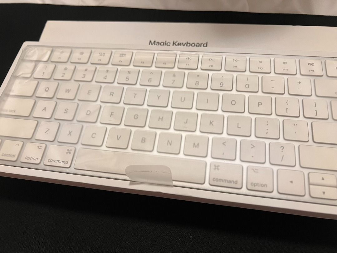 (Full Box) Apple Magic Keyboard White Wireless Bluetooth Keyboard491993467139532809
