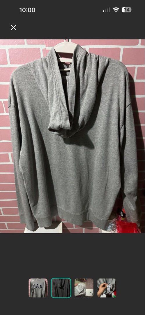 GAP (Category: Hoodies) located in Raub. Submitted by heyhobrat (Listing ID 1445946648, Image 3). Description: GAP 🧷 P.25/L.27 🧷 Tagging Size L 🧷 Tag GAP 🧷 Made In Cambodia +details:~ × Sizing = Sizing badan L to XXL, still boleh sarung. Gap / Streetwear / Vintage / Outwear / Hoodie / Long Sleeve / Cotton / Sweatshirt / Bundle / Thrift / Branded / Oversized.
