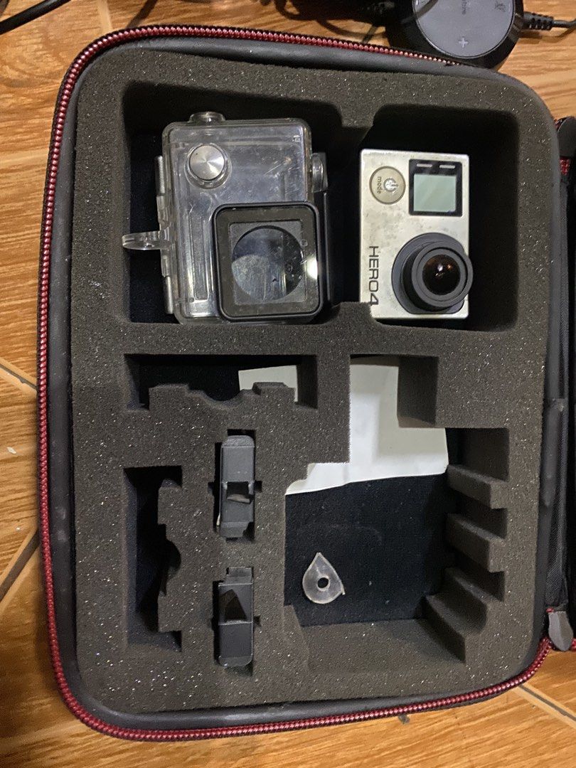 GoPro HERO4 Action Camera with Case (Category: Cameras) located in Marikina City. Submitted by jtv17 (Listing ID 1445897324, Image 1). Description: - GoPro HERO4 camera - Includes protective case with foam inserts - Comes with mounting accessories - Ideal for capturing adventures - Ready for your next trip.
