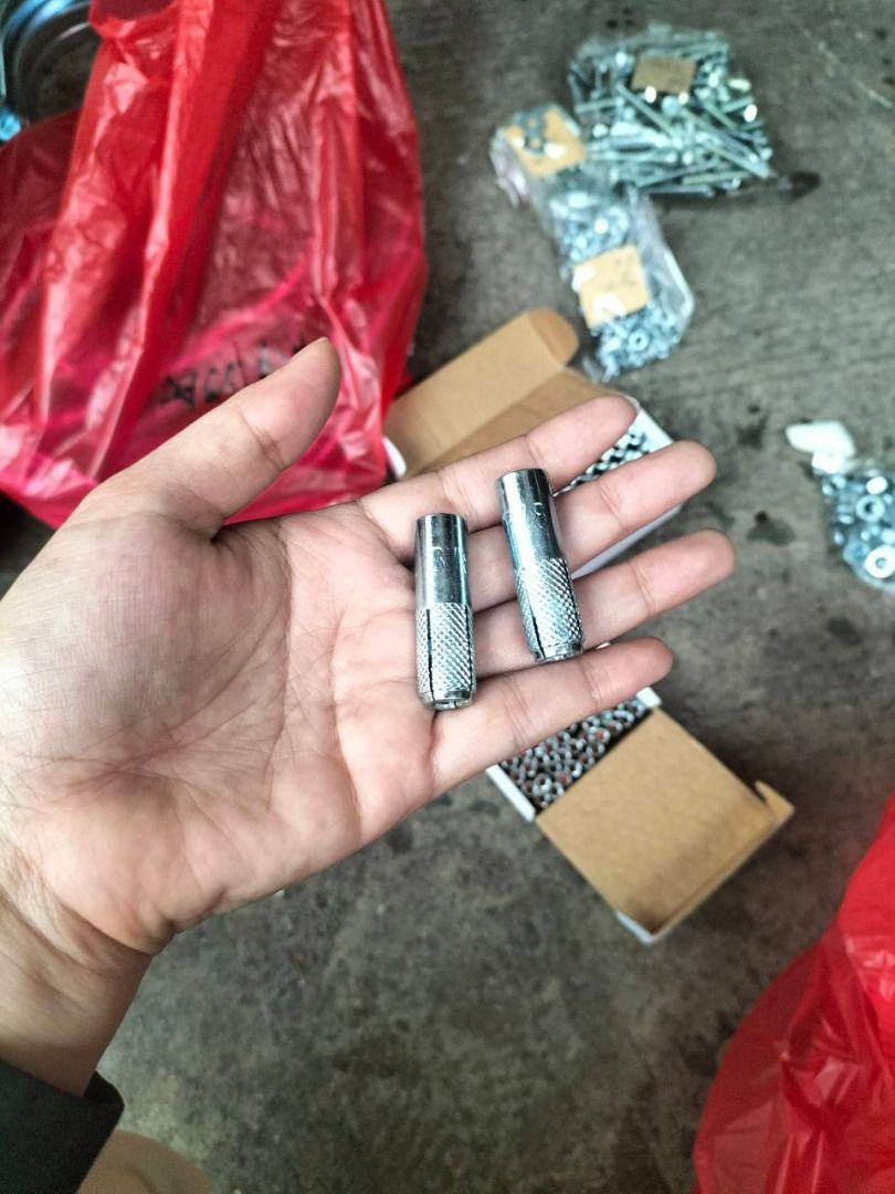 Grip Anchor Specs: 1/4 (Category: Everything Else Others) located in Manila. Submitted by joeyroque09 (Listing ID 1445860120, Image 3). Description: Grip Anchor Specs: 1/4 Price: 6.5.